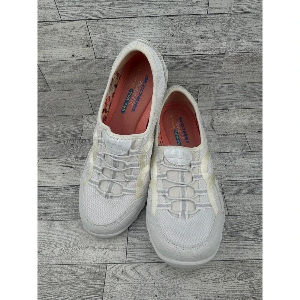 Skechers Relaxed Fit White Memory Foam Slip On Sneakers Shoes Women Sz 10 23030